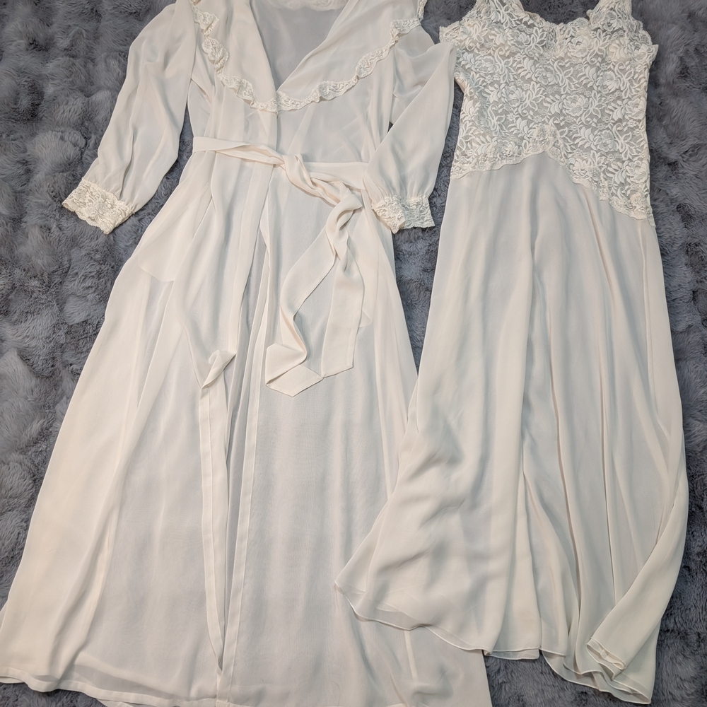 Elegant White Lace Dress Set
